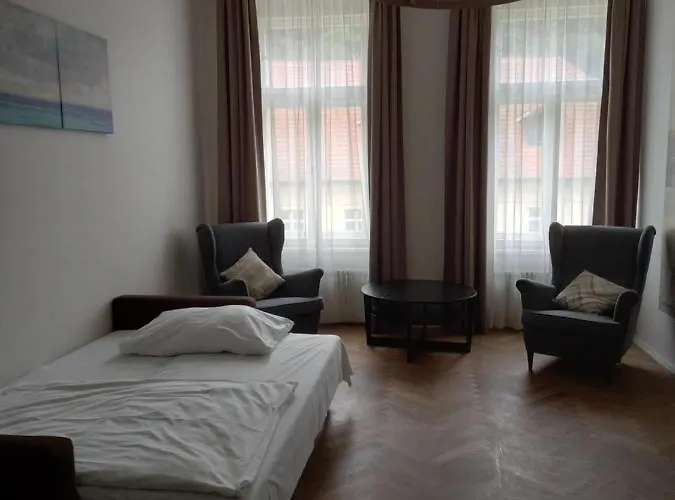 & Prága
