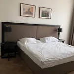 & Apartmanhotel
