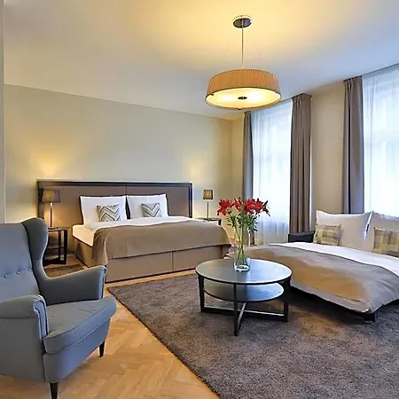 & Apart Otel 4*
