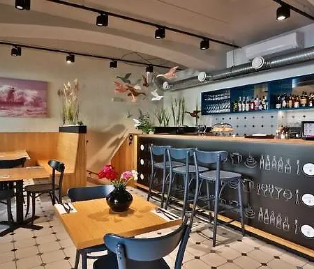 & Aparthotel Praag
