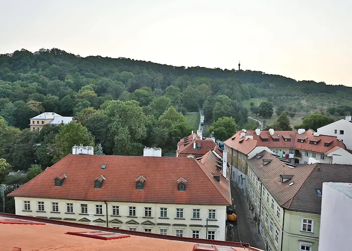 Apart Otel & Prag