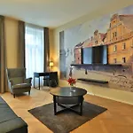 Aparthotel &