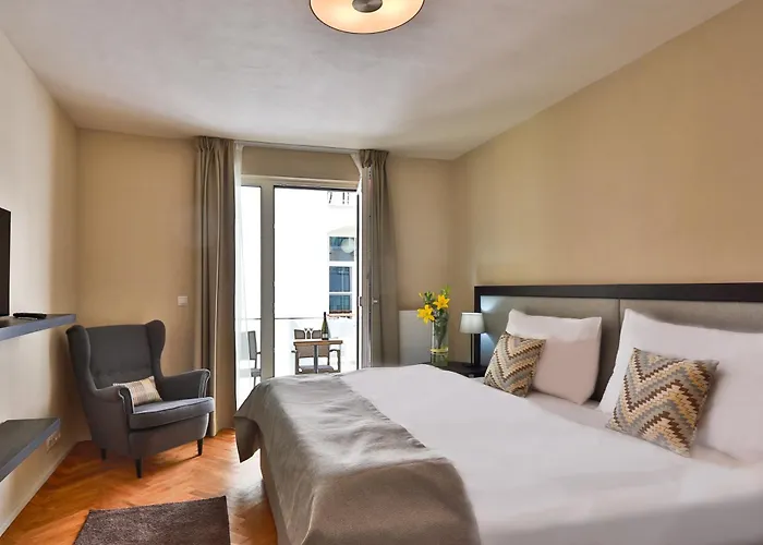 Aparthotel & Prag